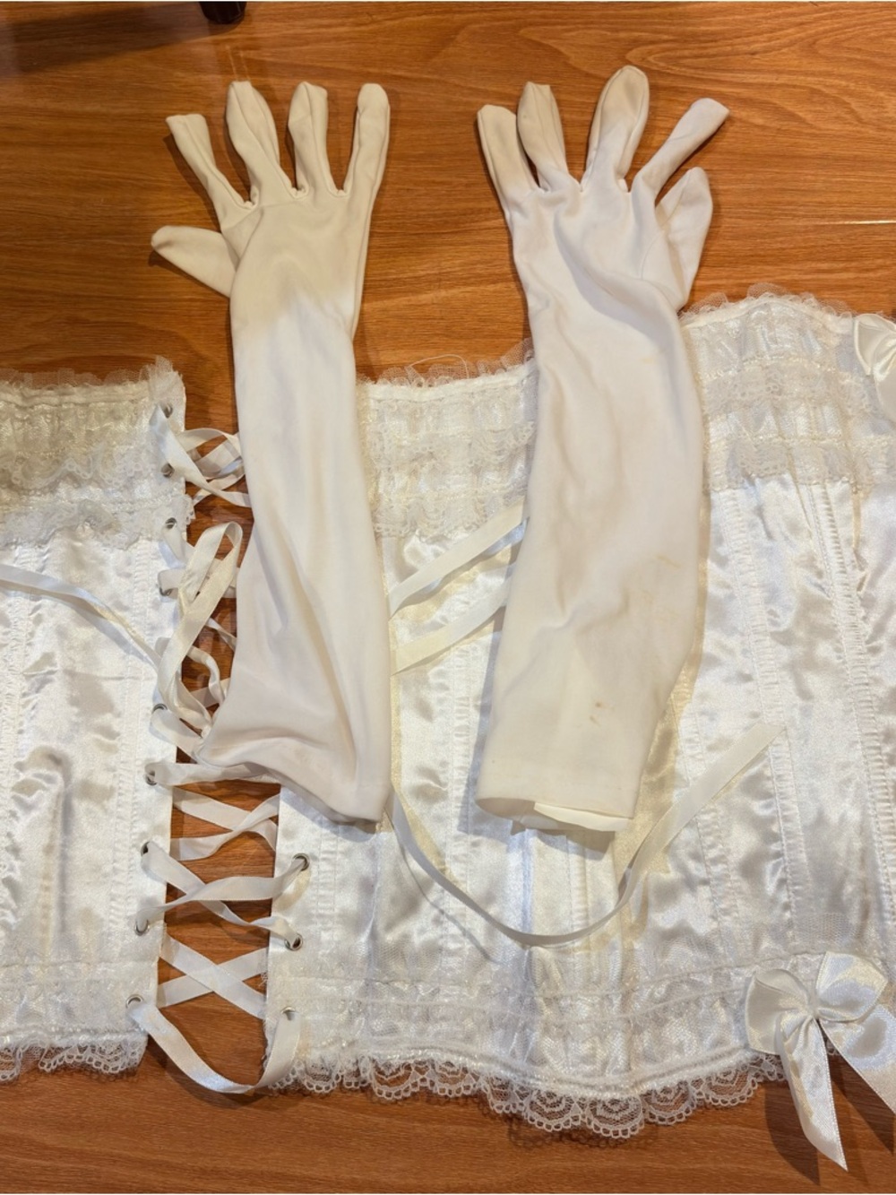 New Vintage Satin Lace Corset Top/ Bow Bustier/Victorian Style-M + Bonus Gloves